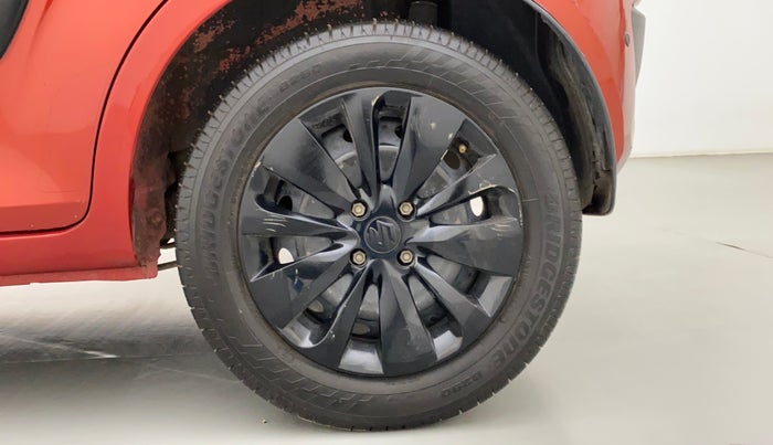 2017 Maruti IGNIS DELTA 1.2, Petrol, Manual, 1,04,359 km, Left Rear Wheel