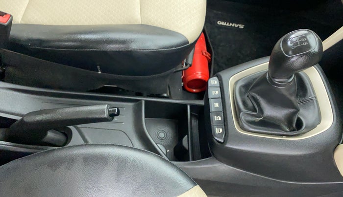 2020 Hyundai NEW SANTRO SPORTZ CNG, CNG, Manual, 56,867 km, Gear Lever