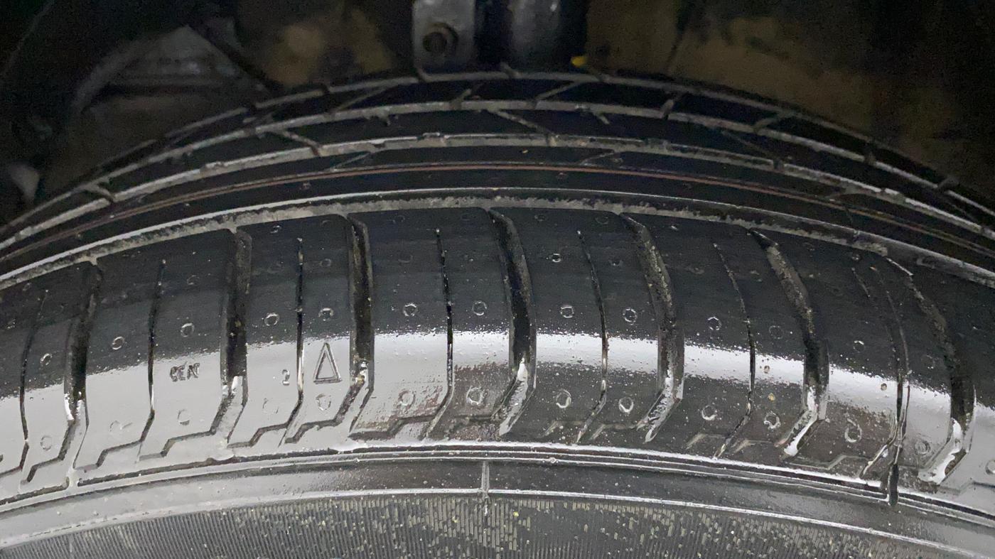 2017 Maruti Baleno ZETA PETROL 1.2, Petrol, Manual, 53,013 km, Left Front Tyre Tread