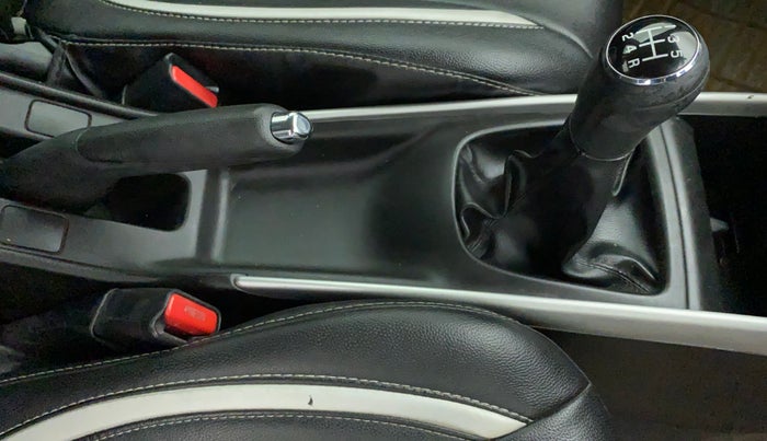 2017 Maruti Baleno ZETA PETROL 1.2, Petrol, Manual, 53,013 km, Gear Lever