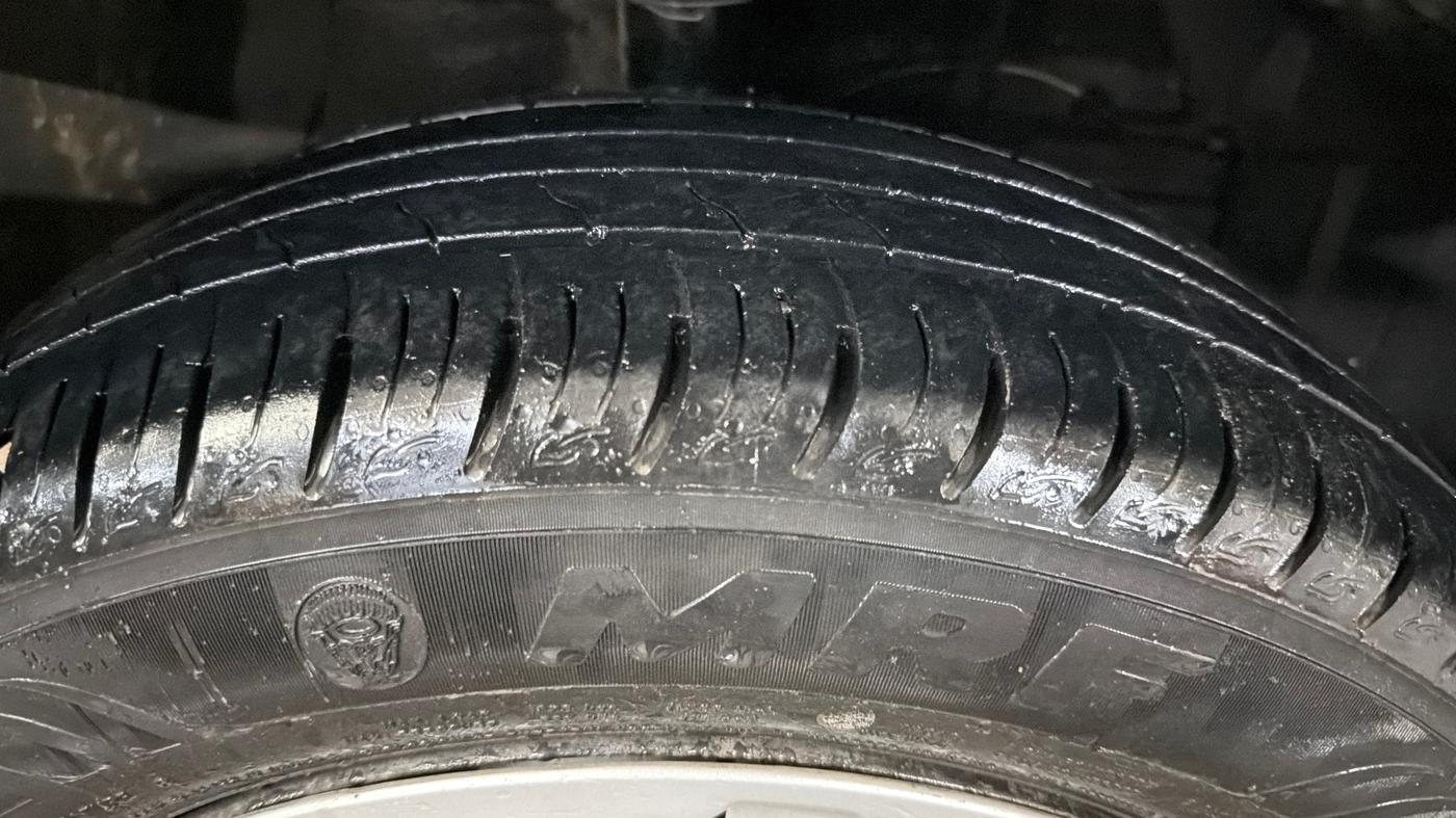 2022 Maruti Vitara Brezza VXI, Petrol, Manual, 50,327 km, Right Front Tyre Tread