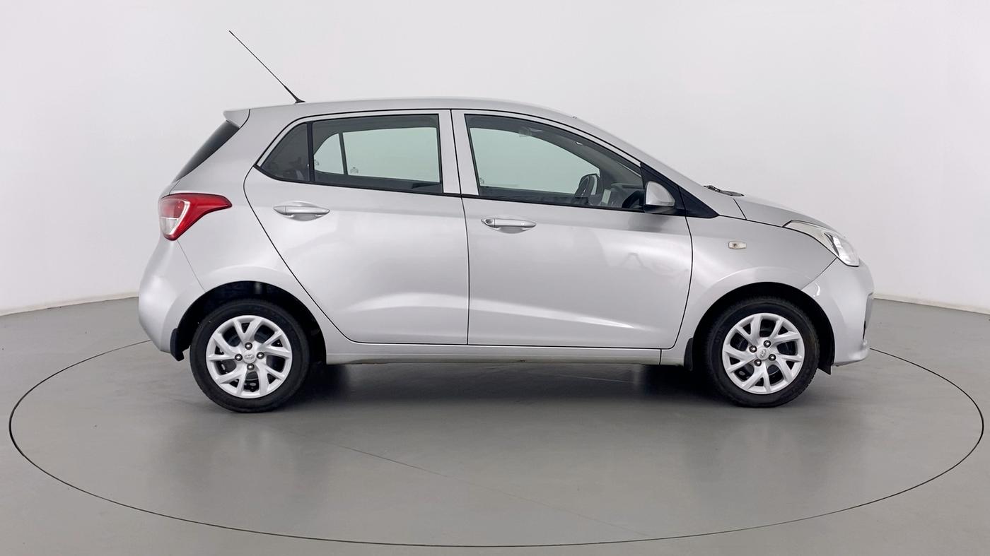 2017 Hyundai Grand i10 MAGNA 1.2 VTVT, Petrol, Manual, 25,378 km, Right Side View