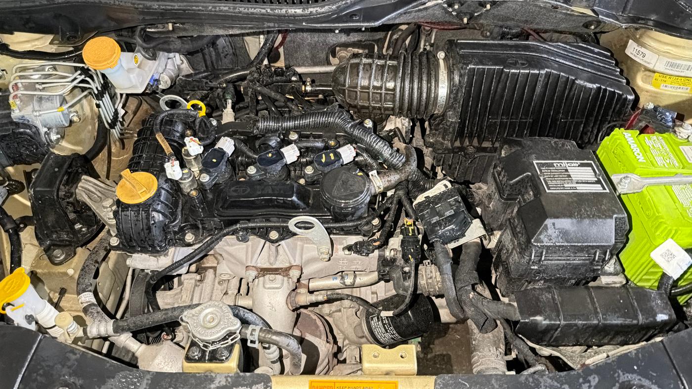 2020 Tata ALTROZ XE PETROL, CNG, Manual, 57,079 km, Engine View