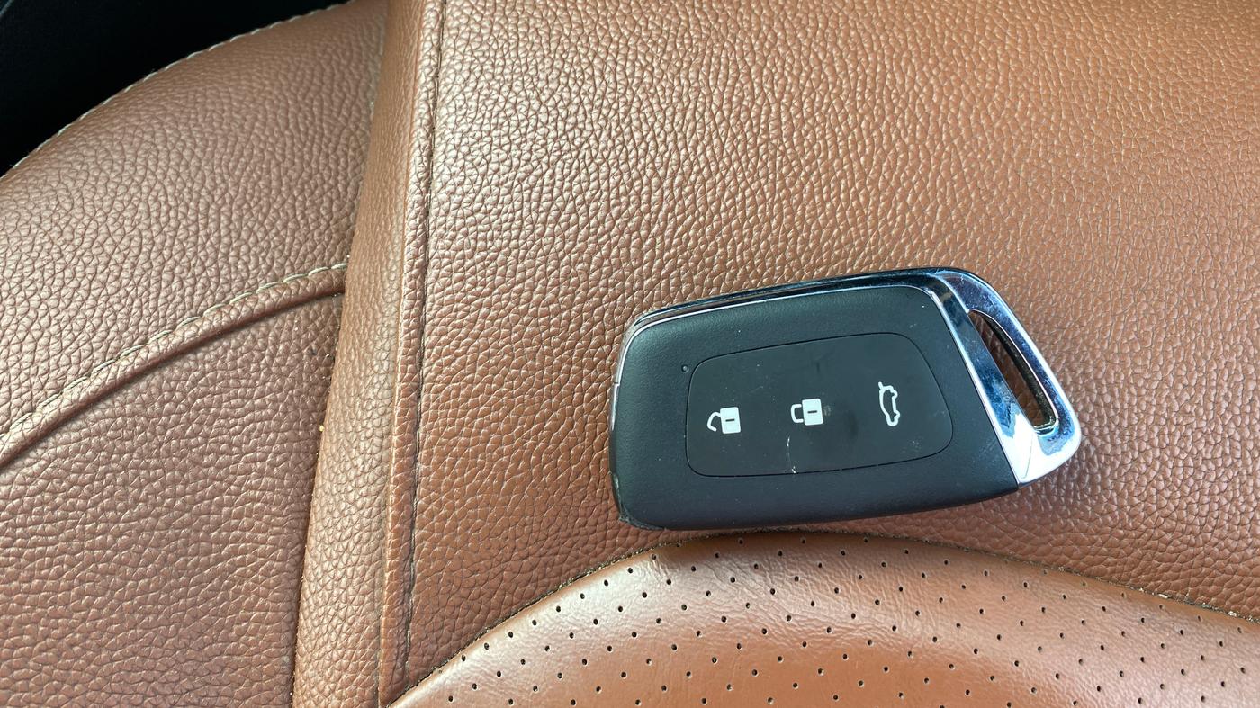 2021 MG HECTOR PLUS SHARP 1.5 PETROL TURBO DCT 6-STR, Petrol, Automatic, 64,914 km, Key Close Up