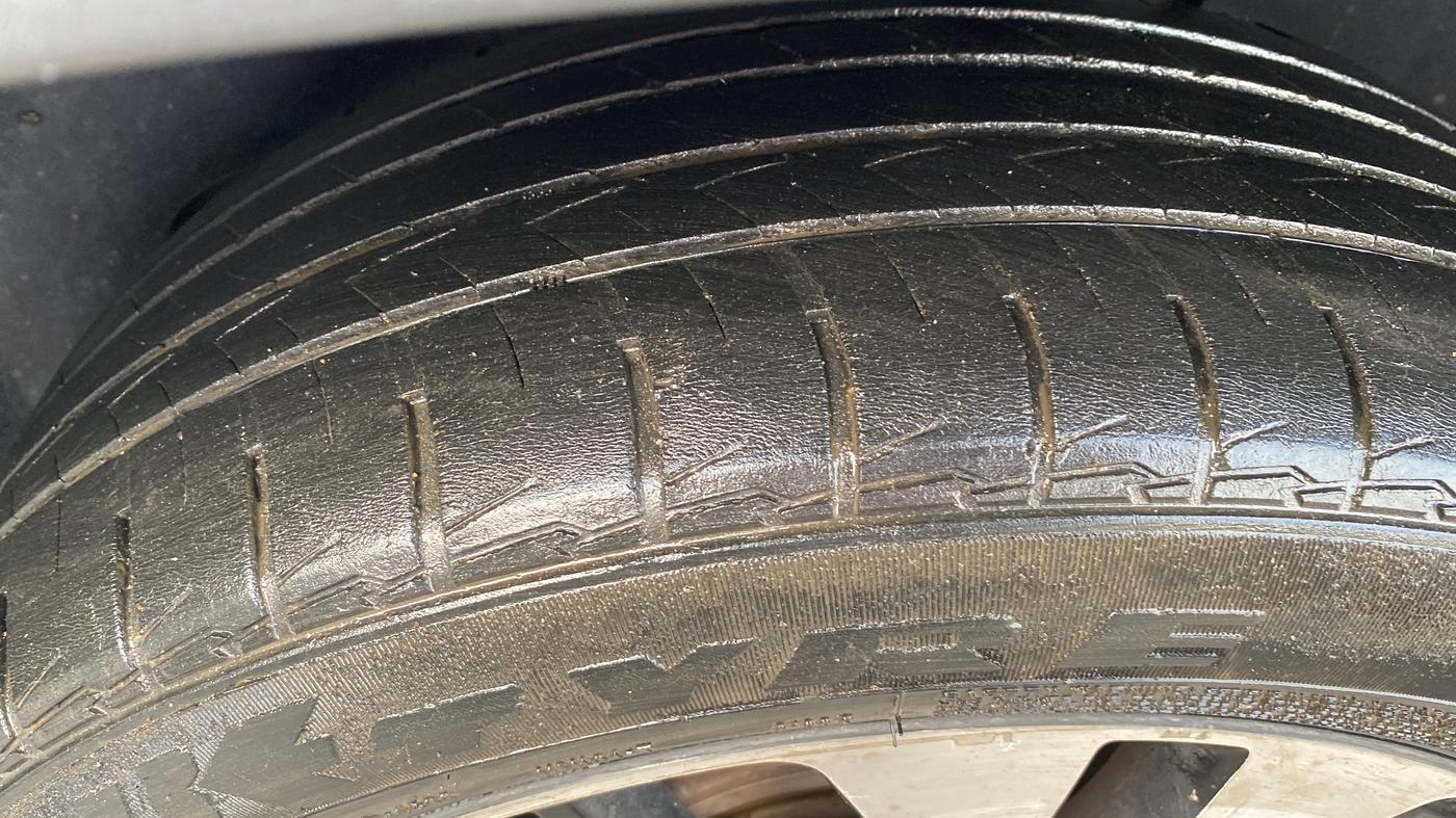 2021 MG HECTOR PLUS SHARP 1.5 PETROL TURBO DCT 6-STR, Petrol, Automatic, 64,914 km, Left Rear Tyre Tread