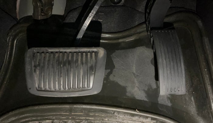 2017 Hyundai Grand i10 MAGNA AT 1.2 KAPPA VTVT, Petrol, Automatic, 68,959 km, Pedals