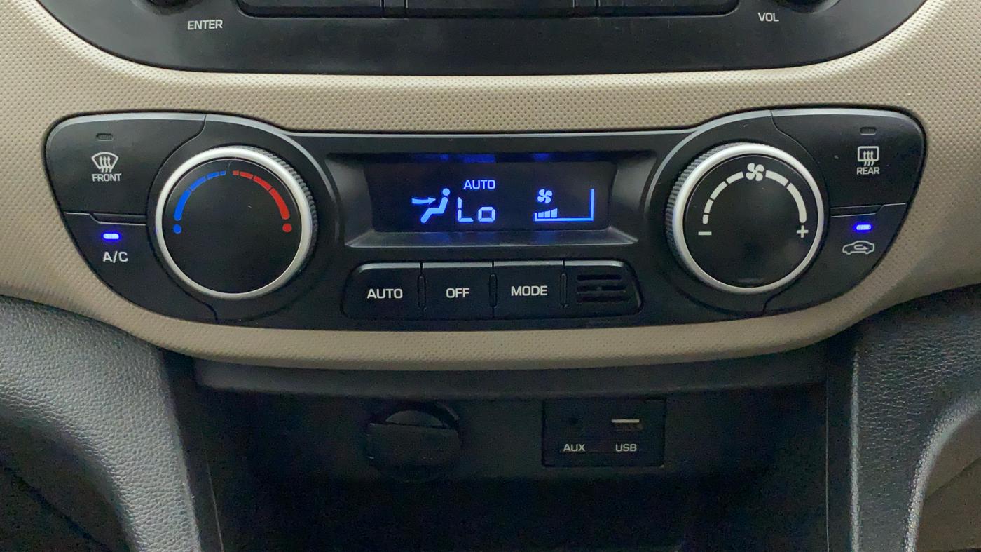 2017 Hyundai Grand i10 ASTA 1.2 KAPPA VTVT, Petrol, Manual, 77,972 km, Automatic Climate Control