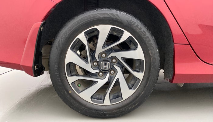 2019 Honda Civic 1.8L I-VTEC VX CVT, Petrol, Automatic, 29,897 km, Right Rear Wheel