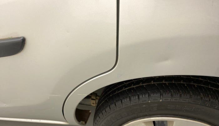 2015 Maruti Alto K10 VXI P, Petrol, Manual, 42,485 km, Left quarter panel - Minor scratches