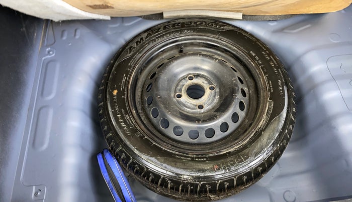 2016 Hyundai Grand i10 SPORTZ 1.2 KAPPA VTVT, Petrol, Manual, 1,36,544 km, Spare Tyre