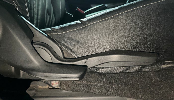 2019 Toyota Glanza V, Petrol, Manual, 60,563 km, Driver Side Adjustment Panel