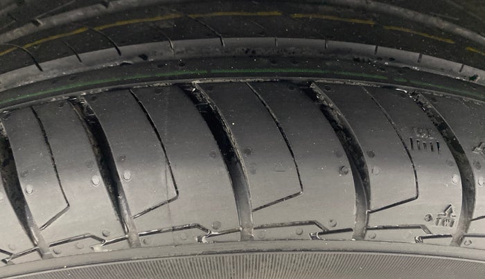 2020 Honda City 1.5L I-VTEC ZX CVT, Petrol, Automatic, 31,211 km, Left Front Tyre Tread