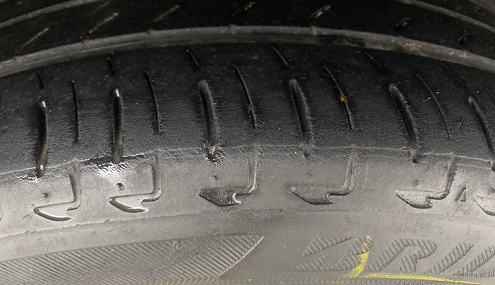 2020 Honda City 1.5L I-VTEC ZX CVT, Petrol, Automatic, 31,211 km, Left Rear Tyre Tread