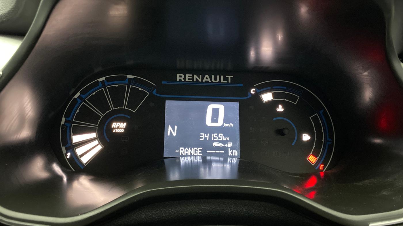 2020 Renault TRIBER RXZ AMT, Petrol, Automatic, 34,158 km, Odometer Image