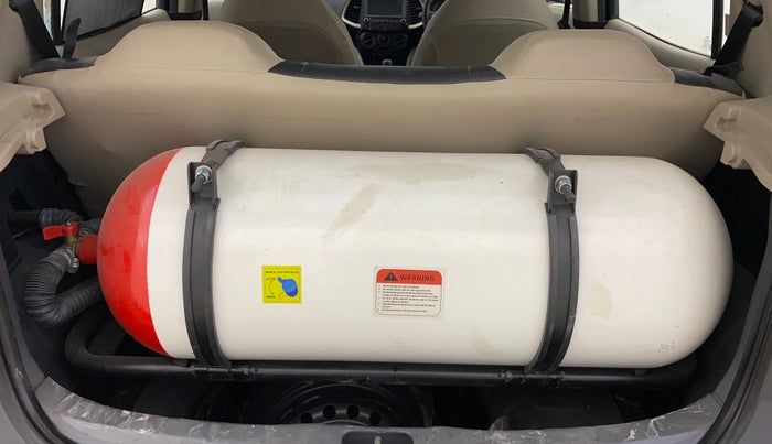 2019 Hyundai NEW SANTRO SPORTZ CNG, CNG, Manual, 13,017 km, Boot Inside