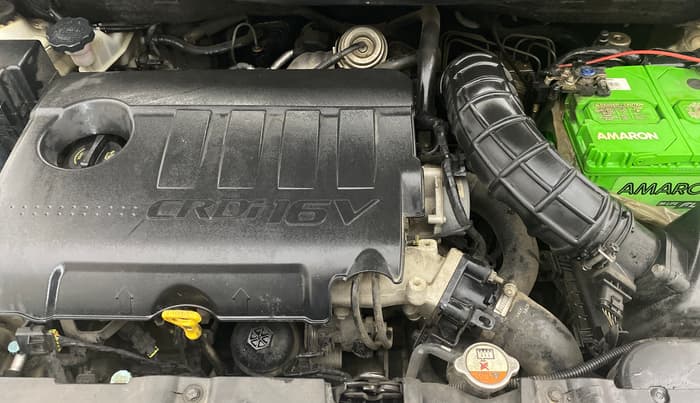 2013 Hyundai Verna FLUIDIC 1.6 CRDI SX, Diesel, Manual, 97,543 km, Engine View