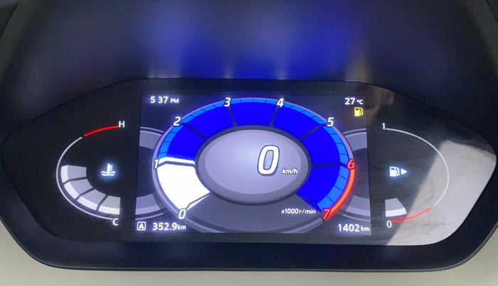 2023 Nissan MAGNITE XV MT, Petrol, Manual, 1,402 km, Odometer Image