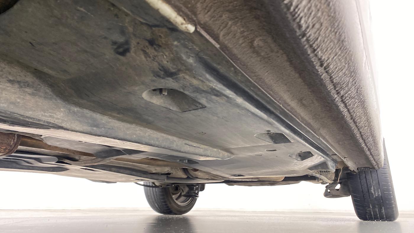2015 Volkswagen Vento HIGHLINE 1.2 TSI AT, Petrol, Automatic, 62,250 km, Right Side Underbody