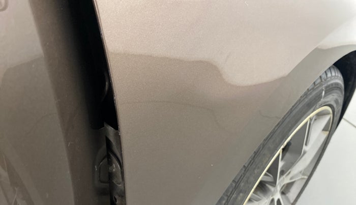 2015 Volkswagen Vento HIGHLINE 1.2 TSI AT, Petrol, Automatic, 62,250 km, Right fender - Slightly dented