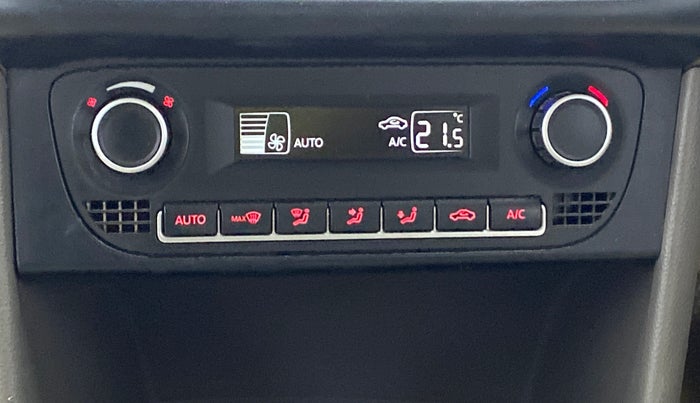 2015 Volkswagen Vento HIGHLINE 1.2 TSI AT, Petrol, Automatic, 62,250 km, Automatic Climate Control