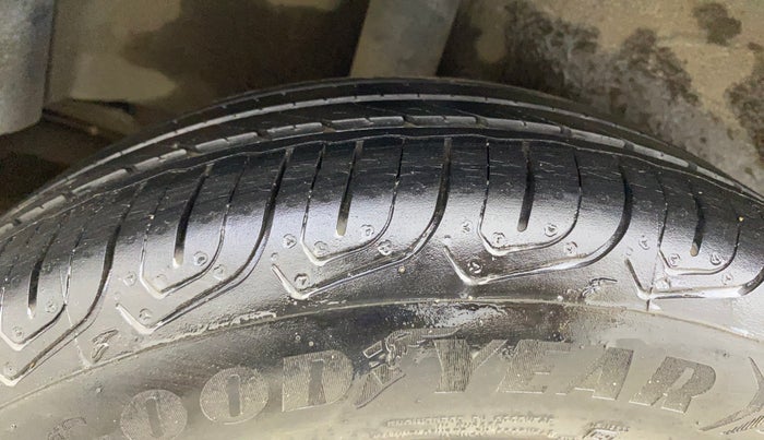 2015 Honda City 1.5L I-VTEC V MT, Petrol, Manual, 43,478 km, Right Rear Tyre Tread