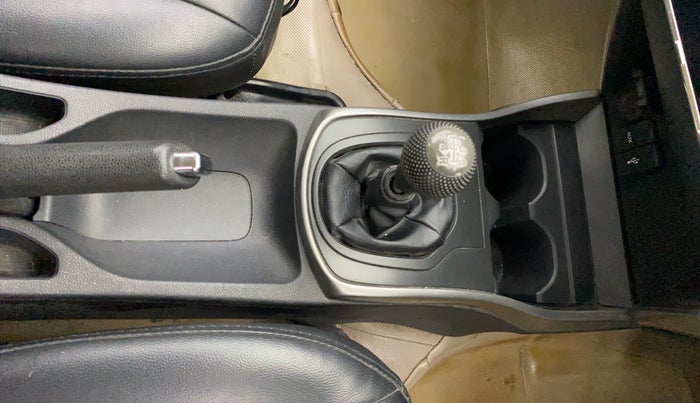 2015 Honda City 1.5L I-VTEC V MT, Petrol, Manual, 43,478 km, Gear Lever