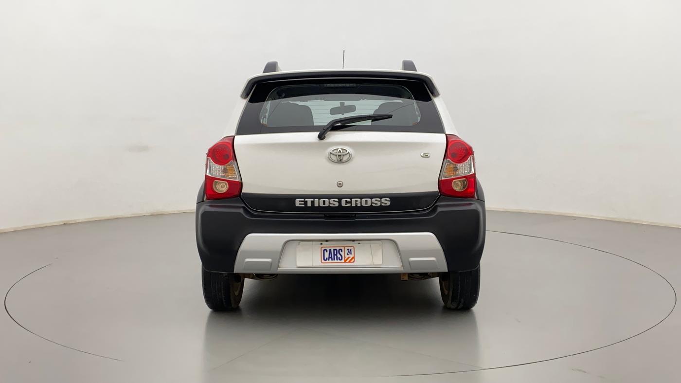 2015 Toyota Etios CROSS G, Petrol, Manual, 48,638 km, Back/Rear