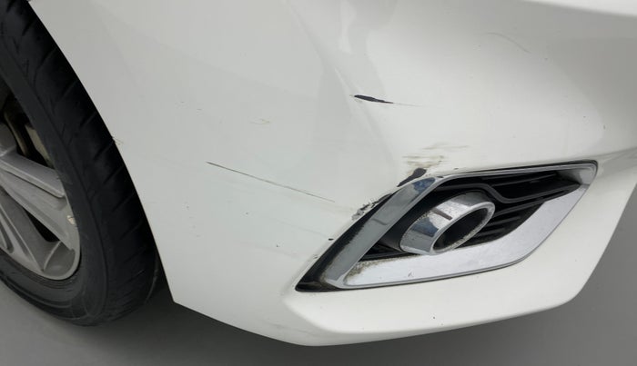 2017 Hyundai Verna 1.6 VTVT SX (O) AT, Petrol, Automatic, 68,196 km, Front bumper - Minor scratches