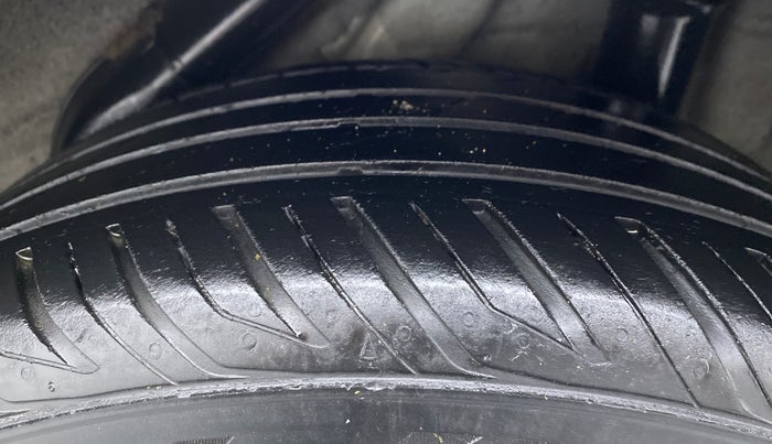 2017 Hyundai Verna 1.6 VTVT SX (O) AT, Petrol, Automatic, 68,196 km, Left Rear Tyre Tread