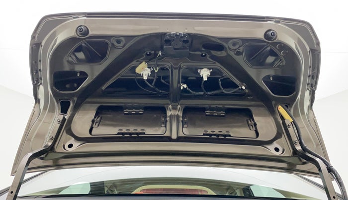 2020 Honda Amaze 1.2L I-VTEC VX CVT, Petrol, Automatic, 44,386 km, Boot Door Open