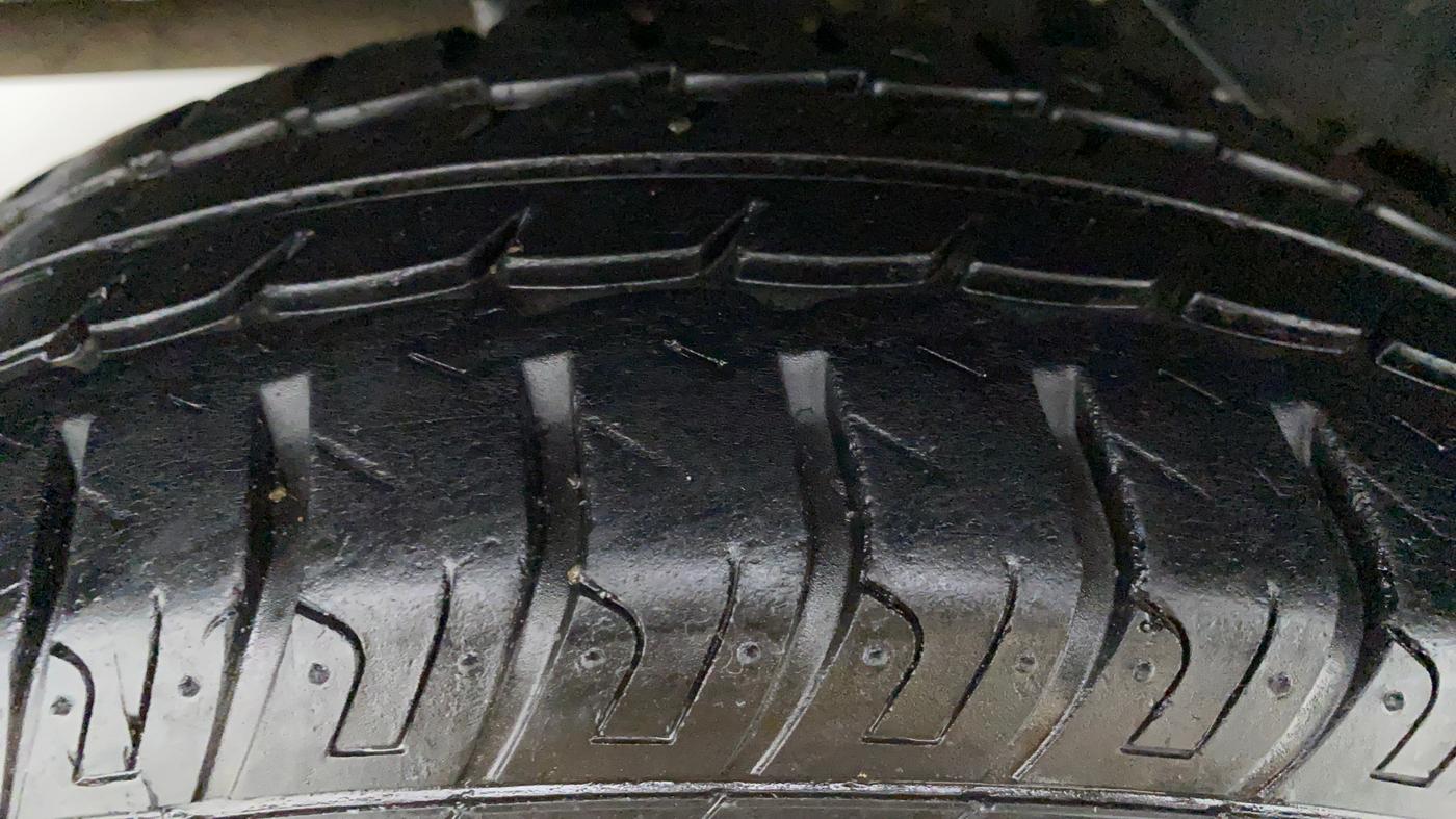 2018 Datsun Go Plus T, Petrol, Manual, 8,295 km, Right Rear Tyre Tread