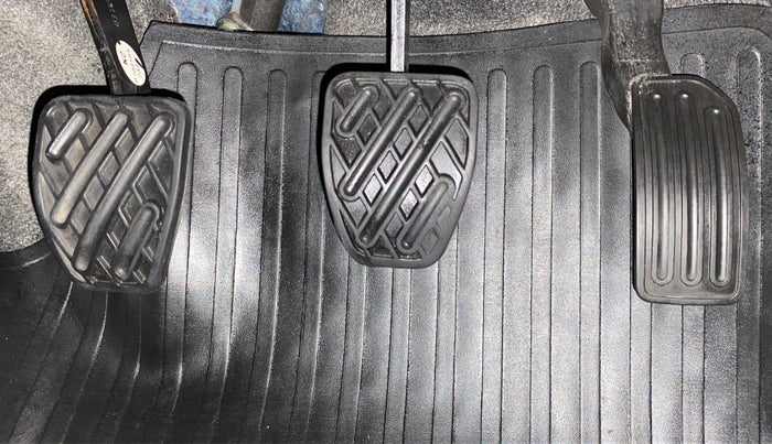 2018 Datsun Go Plus T, Petrol, Manual, 8,295 km, Pedals