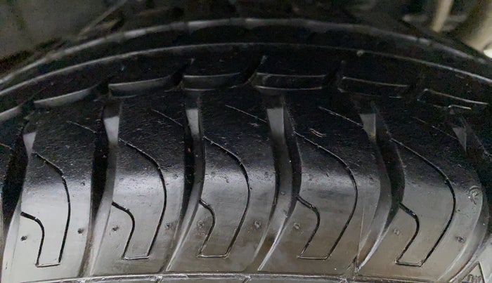 2018 Datsun Go Plus T, Petrol, Manual, 8,295 km, Left Rear Tyre Tread