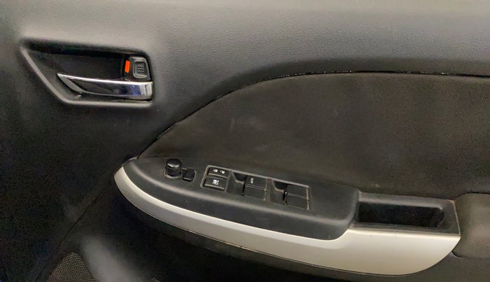 2017 Maruti Baleno DELTA PETROL 1.2, Petrol, Manual, 92,882 km, Driver Side Door Panels Control