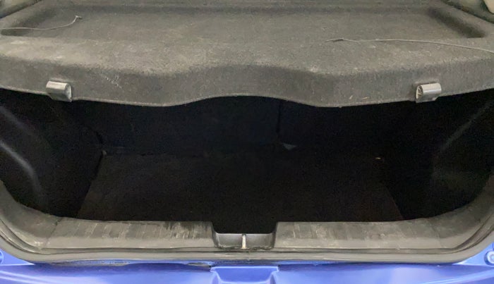 2017 Maruti Baleno DELTA PETROL 1.2, Petrol, Manual, 92,882 km, Boot Inside