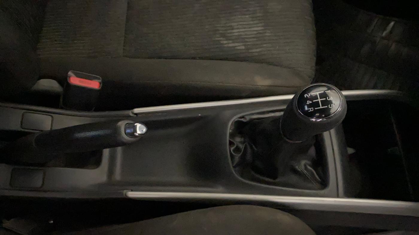 2017 Maruti Baleno DELTA PETROL 1.2, Petrol, Manual, 92,882 km, Gear Lever