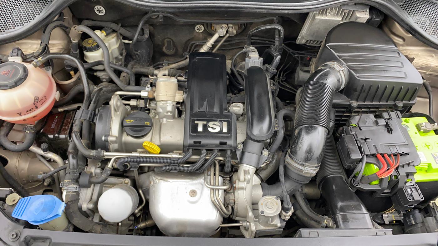 2018 Volkswagen Vento 1.2 TSI HIGHLINE PLUS AT, Petrol, Automatic, 70,740 km, Engine View