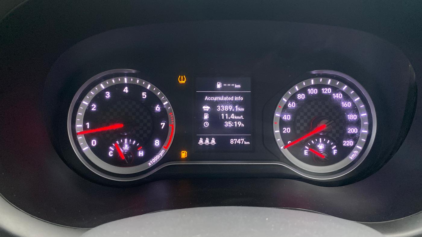 2024 Hyundai GRAND I10 NIOS MAGNA 1.2 KAPPA VTVT, Petrol, Manual, 8,747 km, Odometer Image