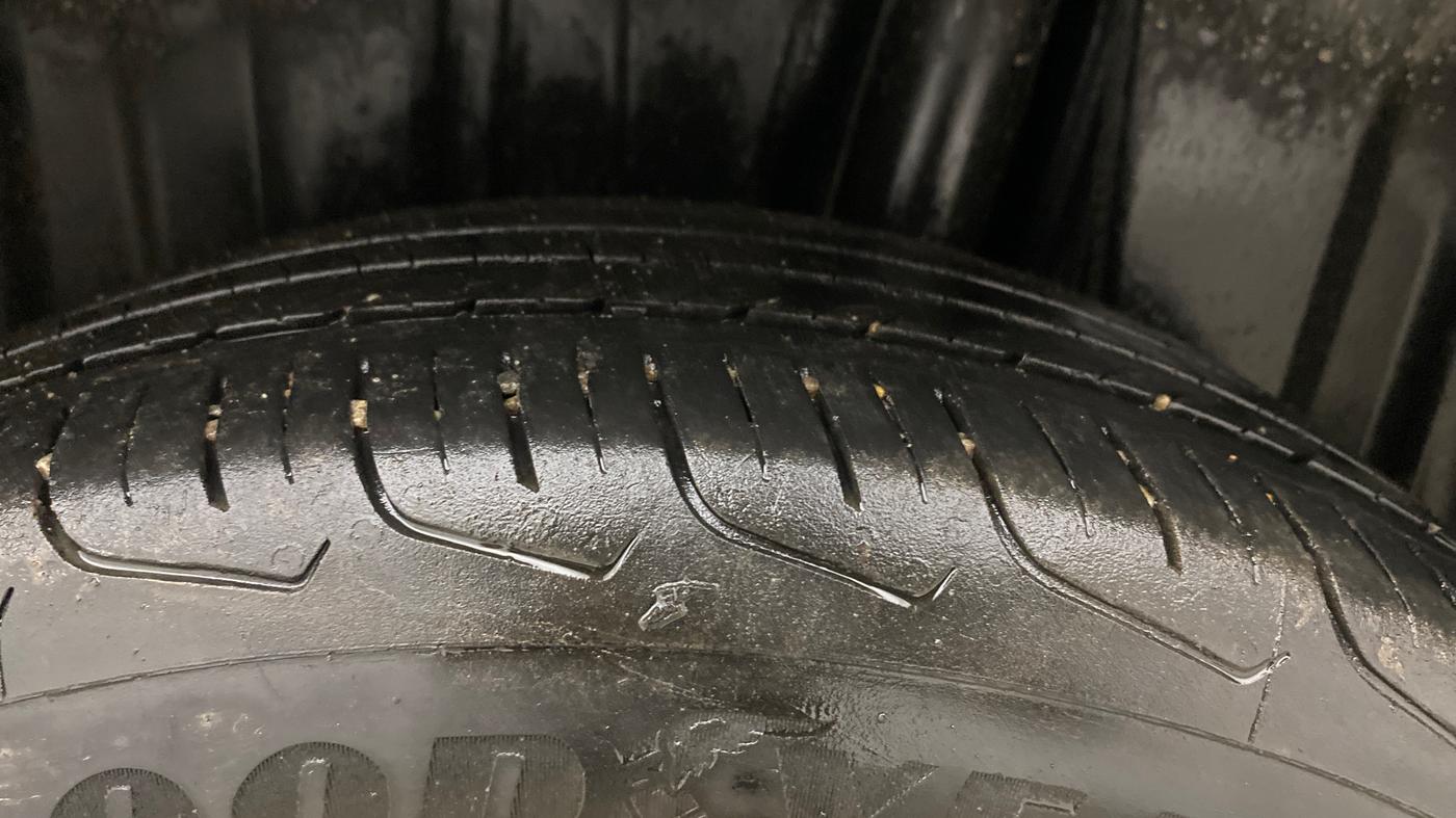 2024 Maruti FRONX SIGMA 1.2 MT, Petrol, Manual, 70,583 km, Left Rear Tyre Tread
