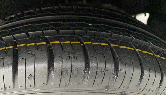 2017 Maruti Baleno DELTA CVT PETROL 1.2, Petrol, Automatic, 50,509 km, Left Rear Tyre Tread