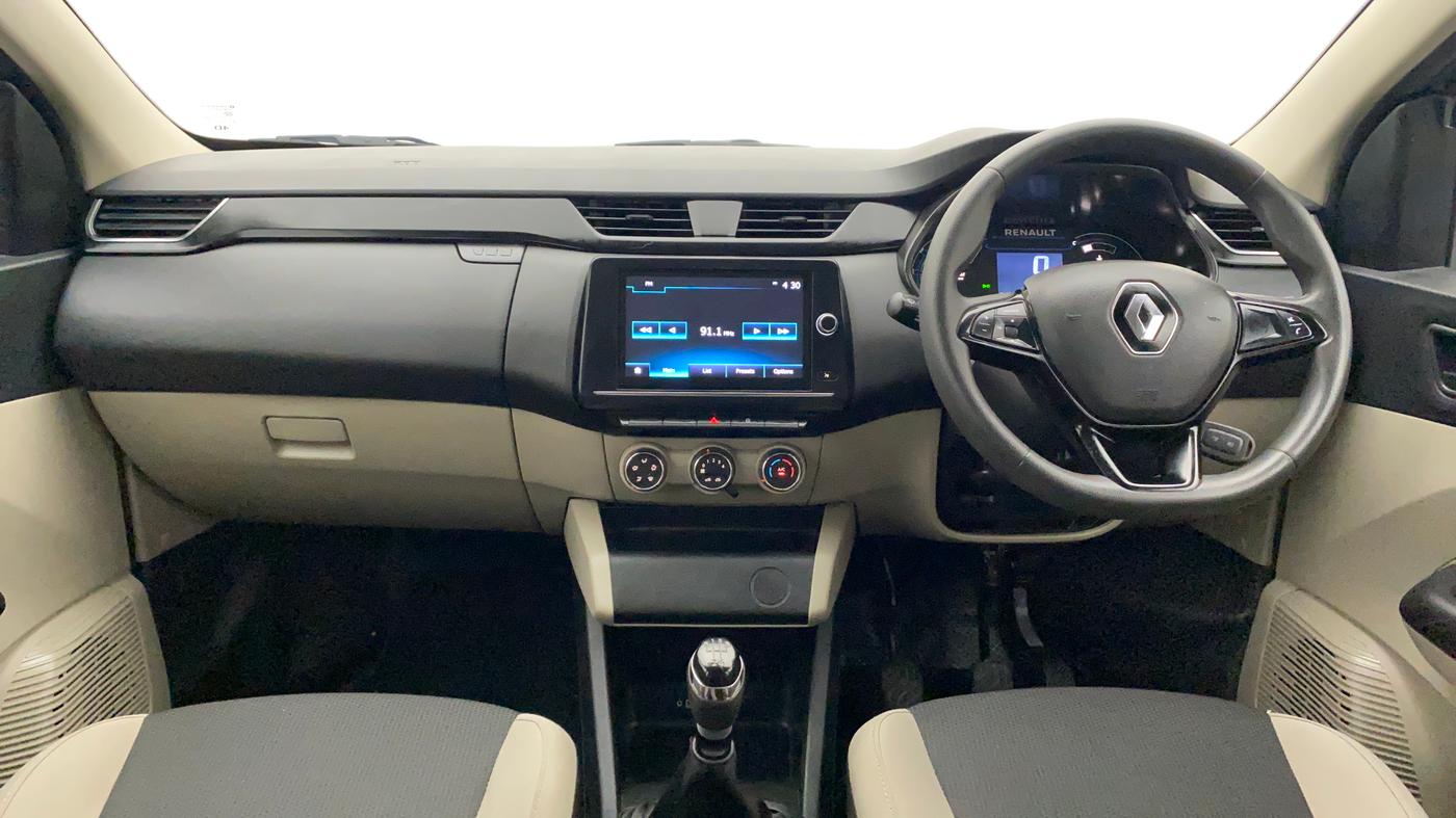 2022 Renault TRIBER RXT, Petrol, Manual, 38,467 km, Dashboard