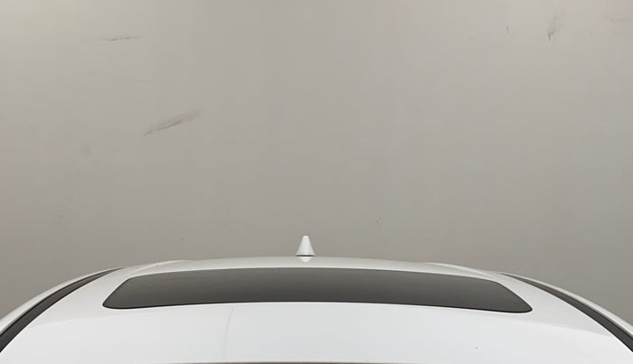 2022 Hyundai NEW I20 ASTA (O) 1.2 AT, Petrol, Automatic, 21,469 km, Moonroof/ Sunroof