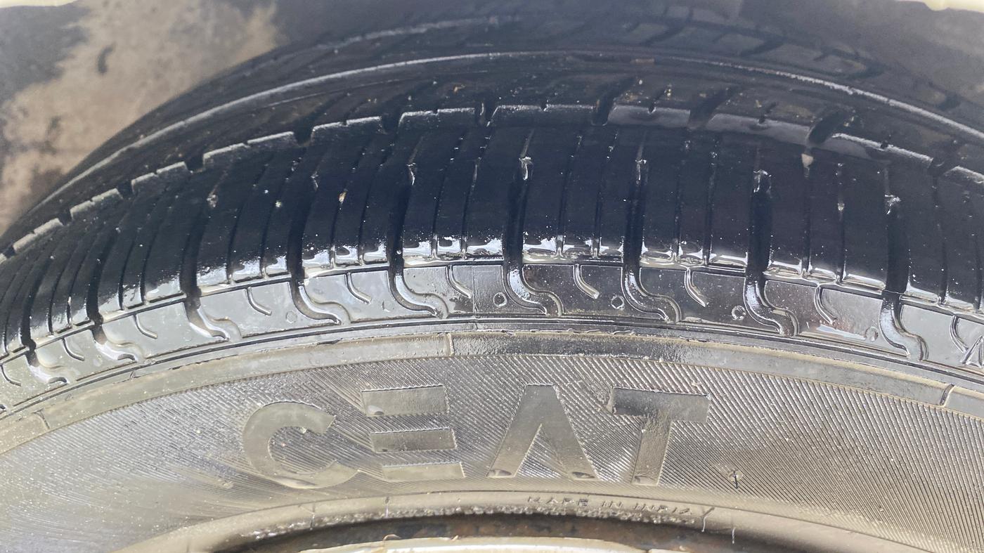 2014 Maruti Celerio VXI, Petrol, Manual, 47,055 km, Right Front Tyre Tread