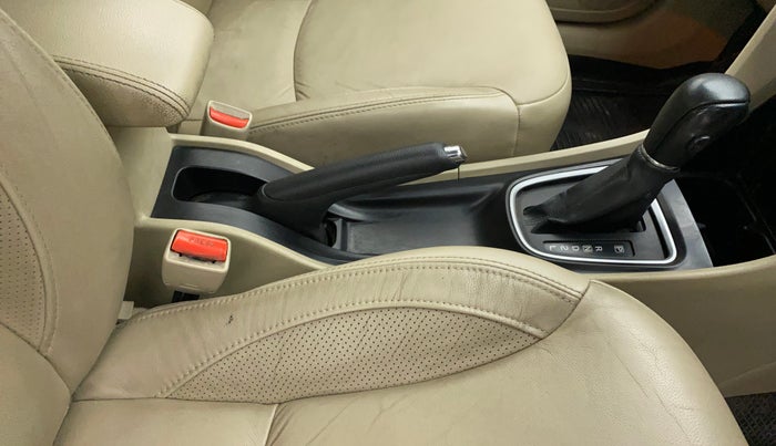 2017 Maruti Ciaz ALPHA  AT 1.4  PETROL, Petrol, Automatic, 75,757 km, Gear Lever