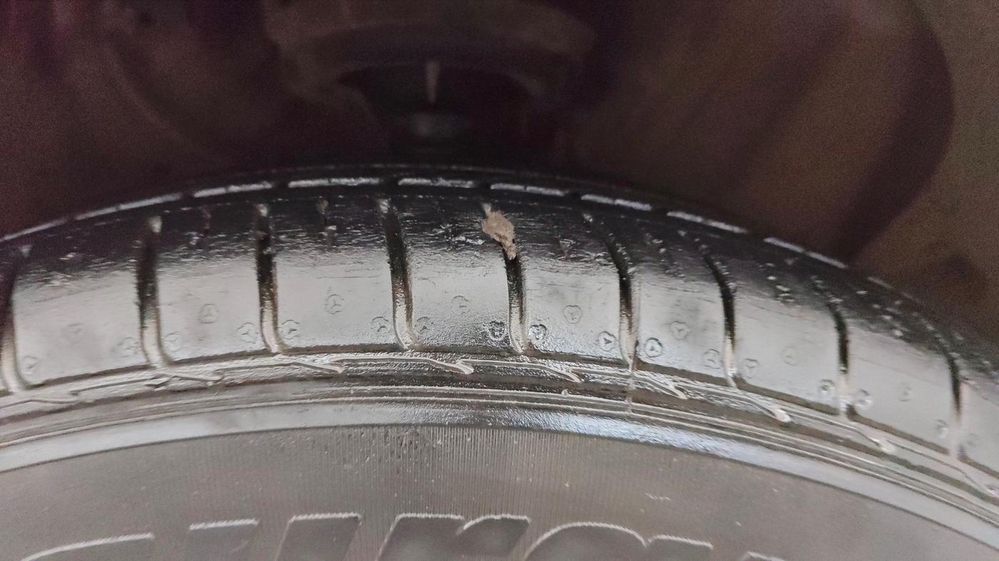 2017 Hyundai Creta E PLUS 1.6 PETROL, Petrol, Manual, 79,784 km, Right Front Tyre Tread