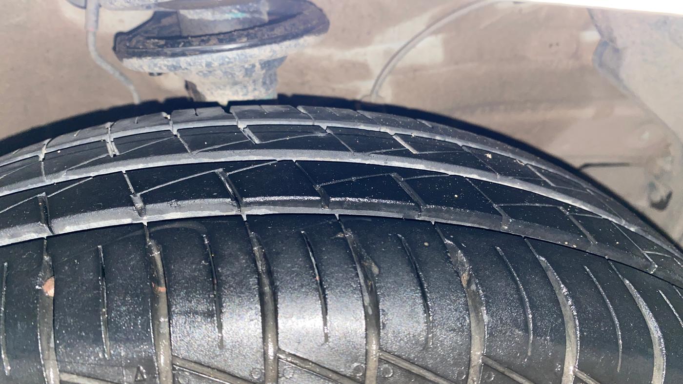2025 Maruti S PRESSO VXI(O) S-CNG, CNG, Manual, 22,757 km, Right Front Tyre Tread