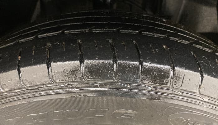 2021 Tata NEXON XM PETROL, Petrol, Manual, 41,334 km, Right Front Tyre Tread