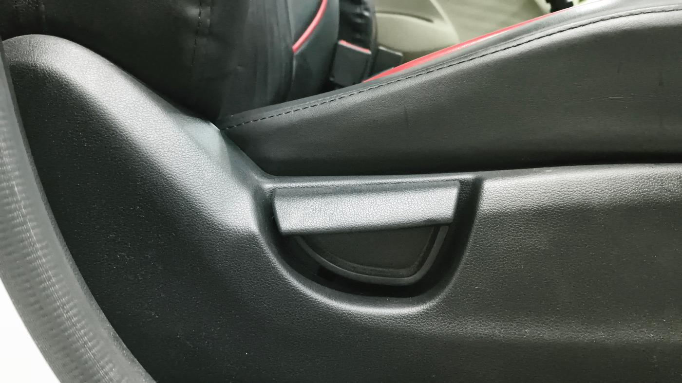 2022 Hyundai NEW SANTRO SPORTZ EXECUTIVE MT CNG, CNG, Manual, 71,883 km, Driver Side Adjustment Panel