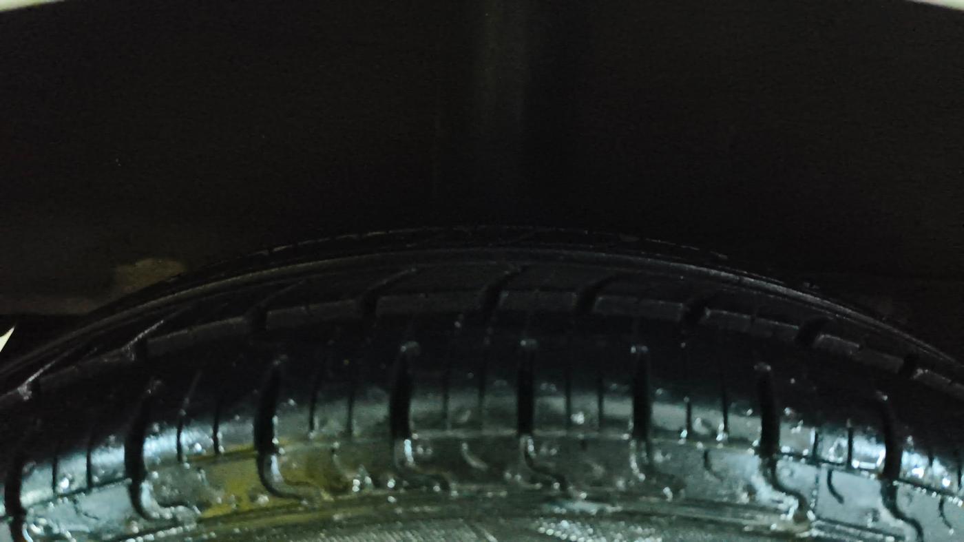 2022 Hyundai NEW SANTRO SPORTZ EXECUTIVE MT CNG, CNG, Manual, 71,883 km, Right Rear Tyre Tread