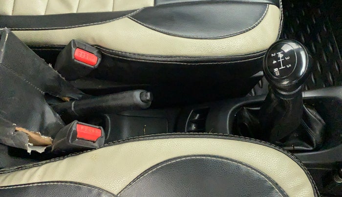 2017 Maruti Wagon R 1.0 LXI CNG, CNG, Manual, 76,538 km, Gear Lever